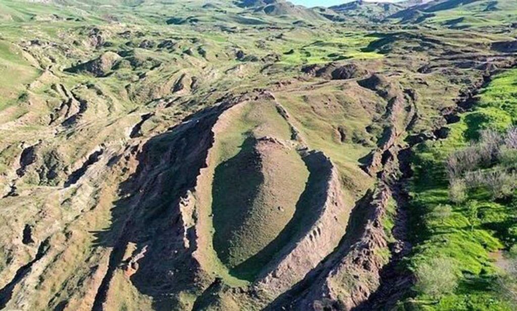 Արարատ լեռան տակ ստորգետնեայ միջանցքներ են յայտնաբերել. գիտնականները փնտրում են Նոյեան տապանը