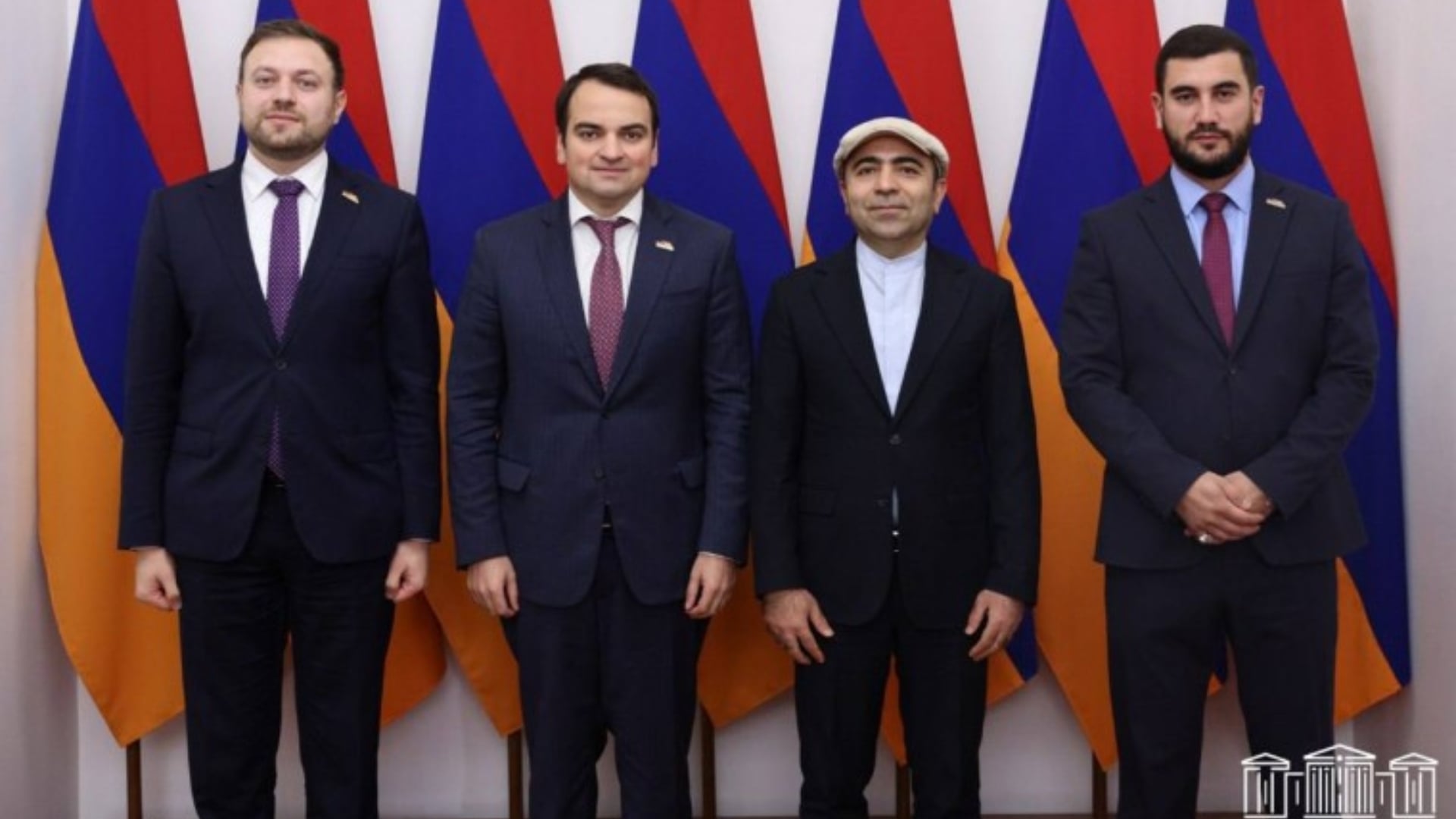 Իրանը Հայաստանի կողքին է, որ ՀՀ-ն լինի հզոր երկիր․ դեսպանը՝ «Ուժեղ Հայաստանի» ներկայացուցիչներին