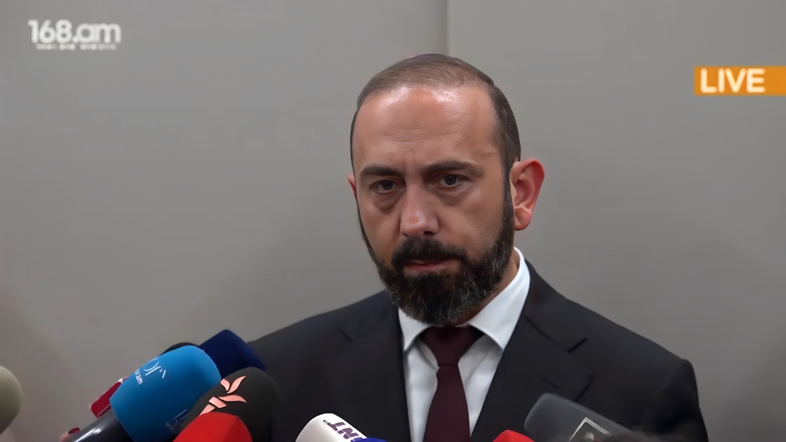 Գերիների հարցով երրորդ երկրներին դիմել ենք՝ մերժել են, կամ էլ ասել՝ հեռու խաղացեք. Արարատ Միրզոյան