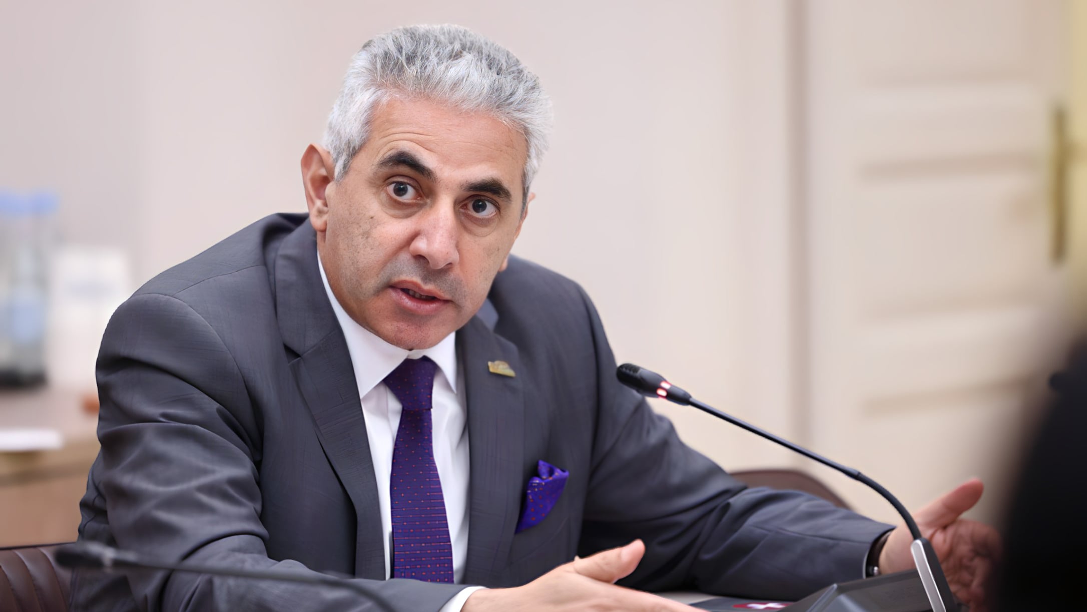 Զինվորականներին են հեռացնում պաշտոններից, նախարարն ու փոխնախարարը հրաժարական չեն տվել. Ղազարյան