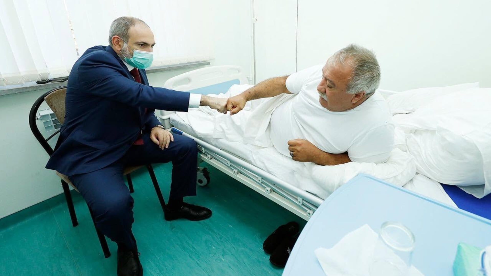 «44-օրյա պատերազմի առաջին օրերին Սասուն Միքայելյանին վիրավորում էր պատճառել «մի հատ խփնվուկ ադրբեջանցի», ինչի արդյունքում նա փաստացի «շոու» էր սարքել». Էդգար Ղազարյանը՝ Սասուն Միքայելյանին