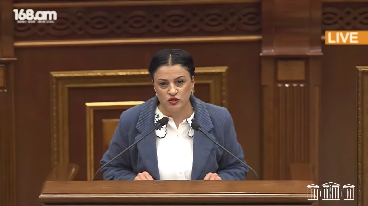 Ինչքան ՔՊ-ական ղեկավարներ կան, բացել են ընկերություններ և անորակ ասֆալտի վրա մսխում են բյուջեն. Իրինա Յոլյան