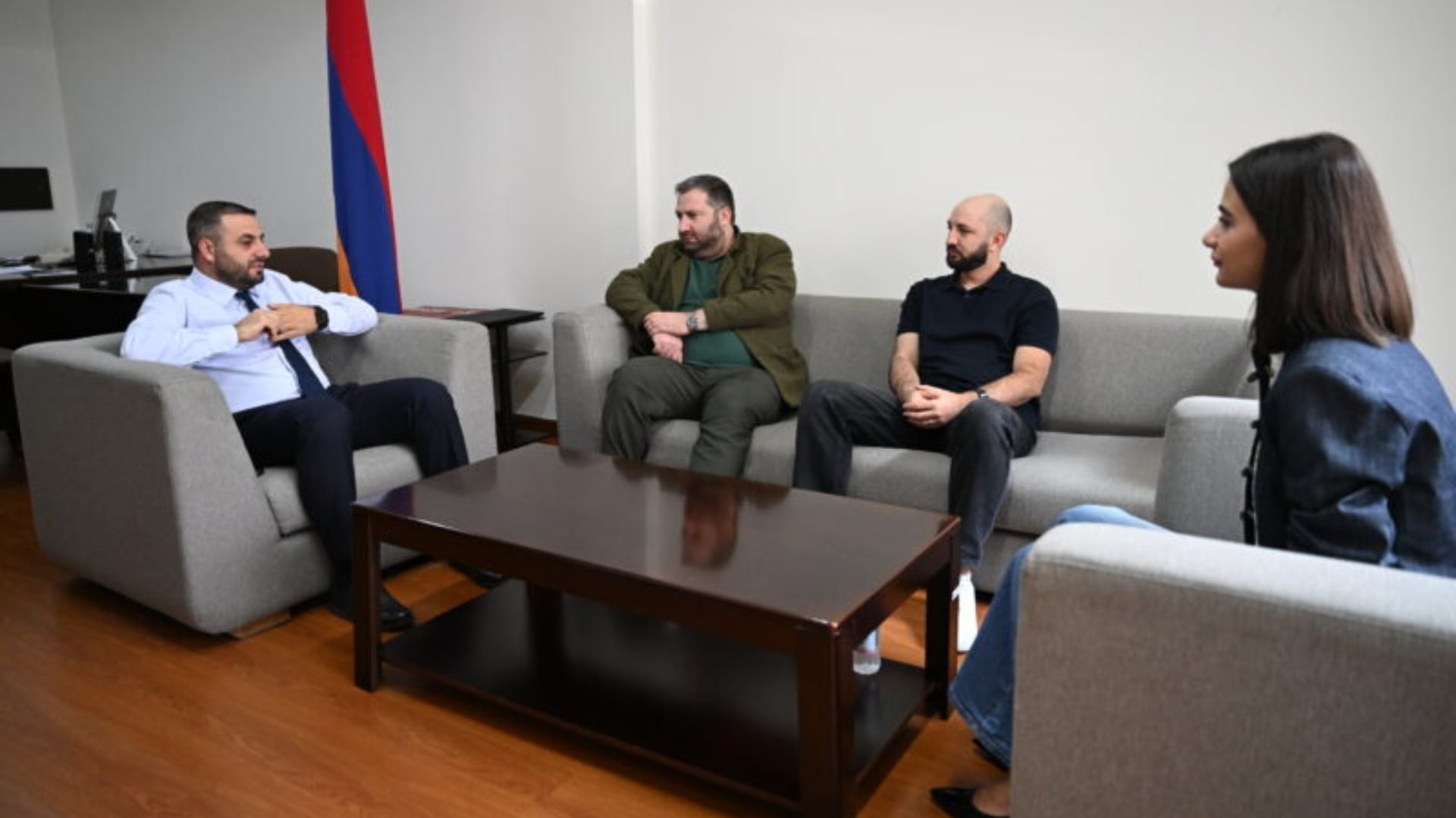 ԿԳՄՍ փոխնախարարը «Կինոդարան» հարթակի թիմի հետ քննարկել է համագործակցության հնարավորությունները
