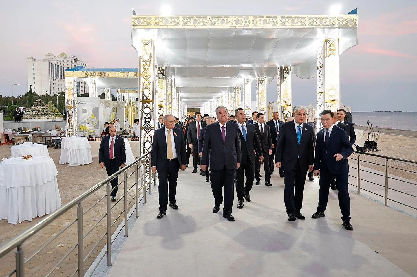 Nikol Pashinyan visited the Avaza National Tourist Zone in Turkmenistan with the leaders of the CIS countries