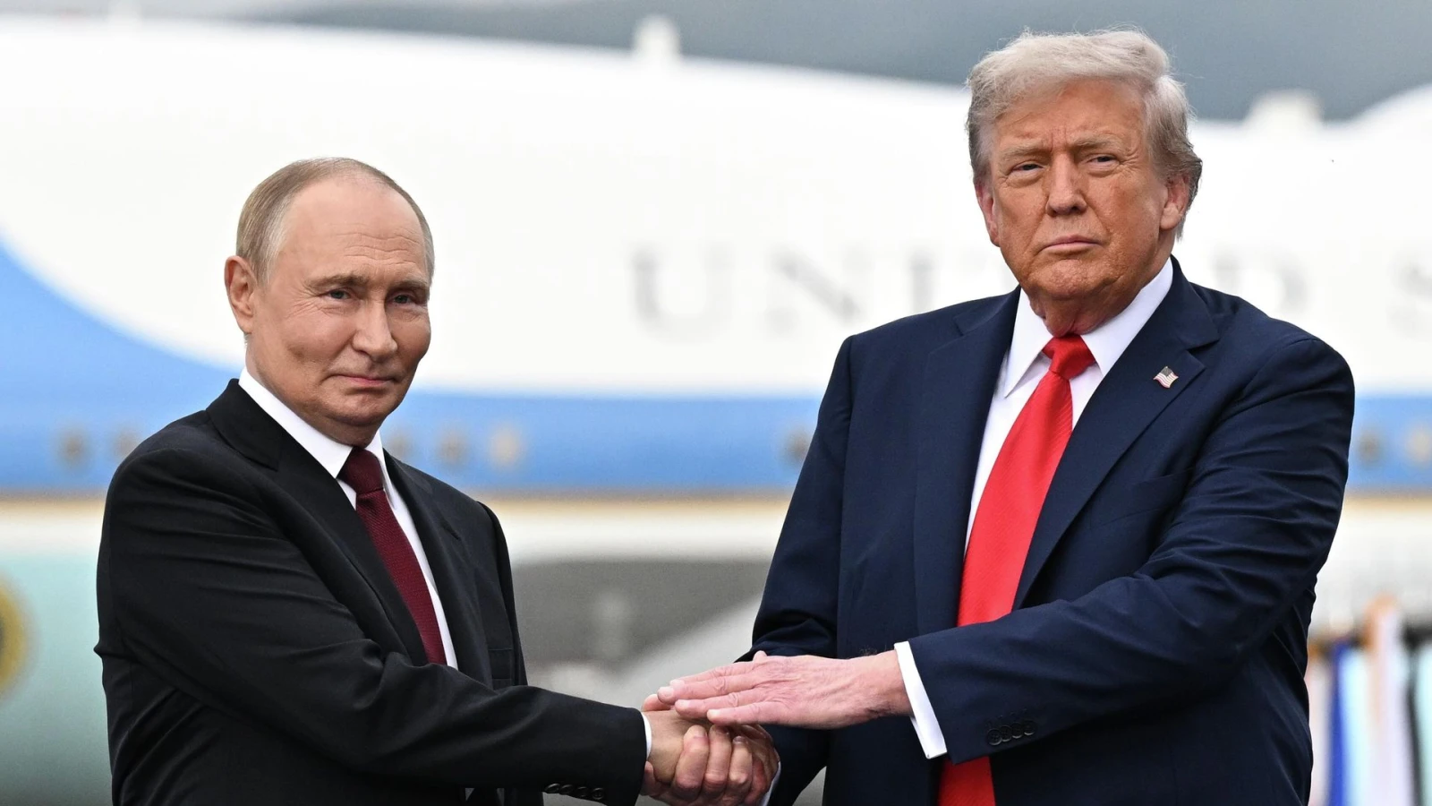 Donald Trump and Vladimir Putin held a telephone conversation