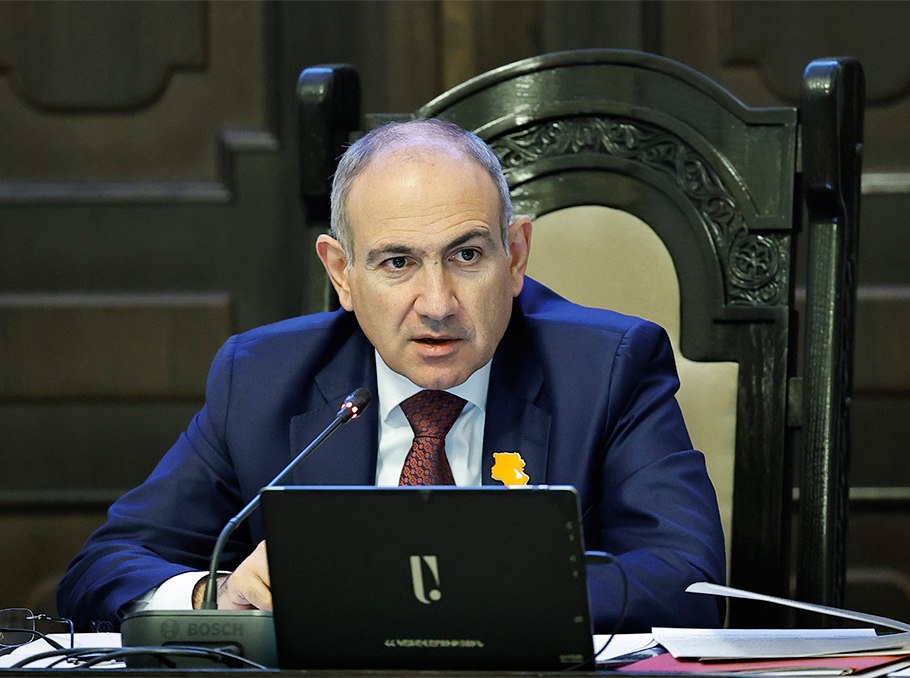 Ապօրինի ճնշումների հեղինակ ցանկացած պաշտոնյա հրապարակային կպատժվի. Փաշինյան