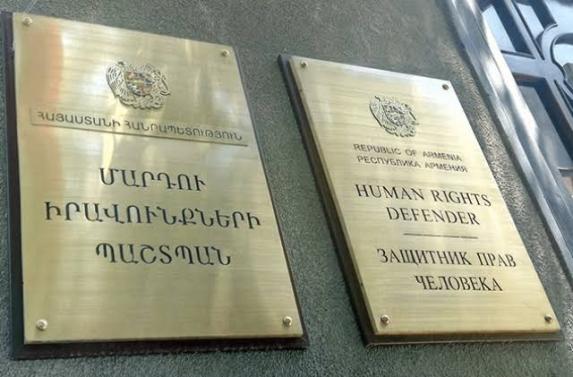 ՄԻՊ ներկայացուցիչները առանձնազրույց են ունեցել տևական ժամանակ հացադուլի մեջ գտնվող Ա․ Բադալյանի հետ