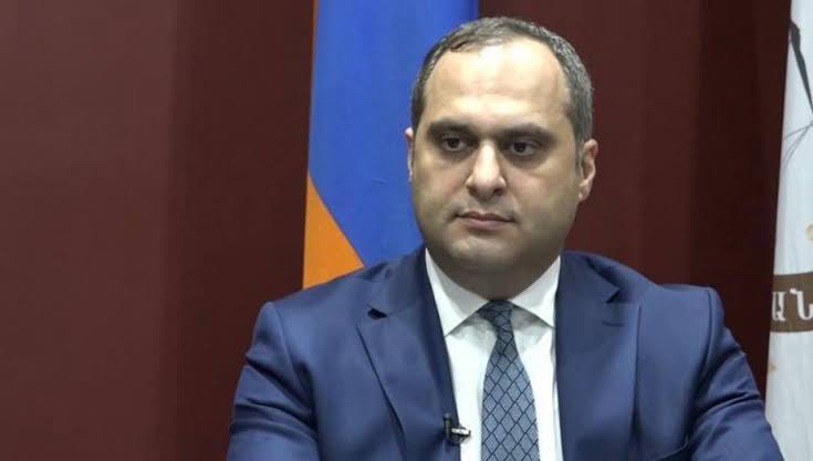 Դատարանները չեն կարող որոշել հոգևորականների կանոնական կարգավիճակը․ Արա Զոհրաբյան