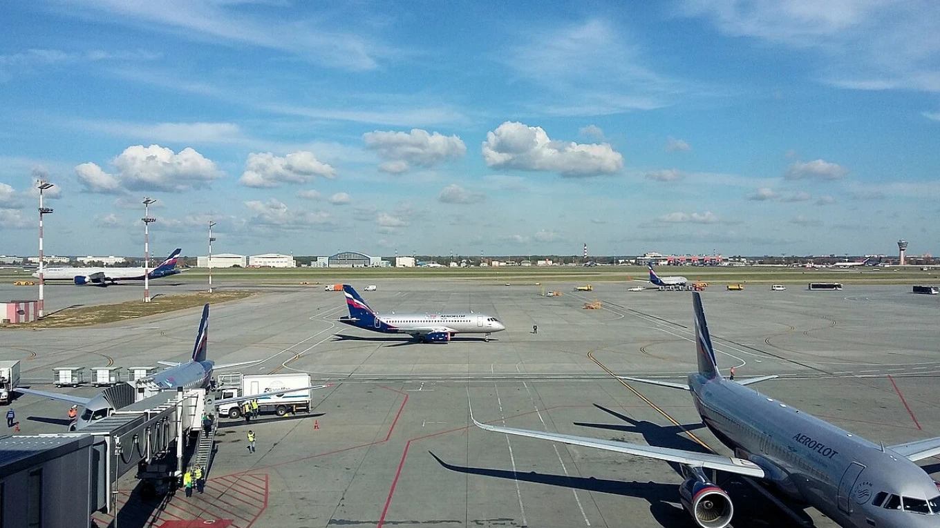 Մոսկվայի օդանավակայաններում հոկտեմբերի 24-ին չվերթներ են հետաձգվել և չեղարկվել