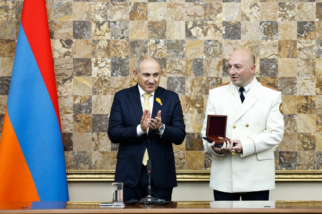 The head of the department that investigated Tsarukyan's case was awarded Pashinyan's commemorative medal: "Zhoghovurd" - 24News