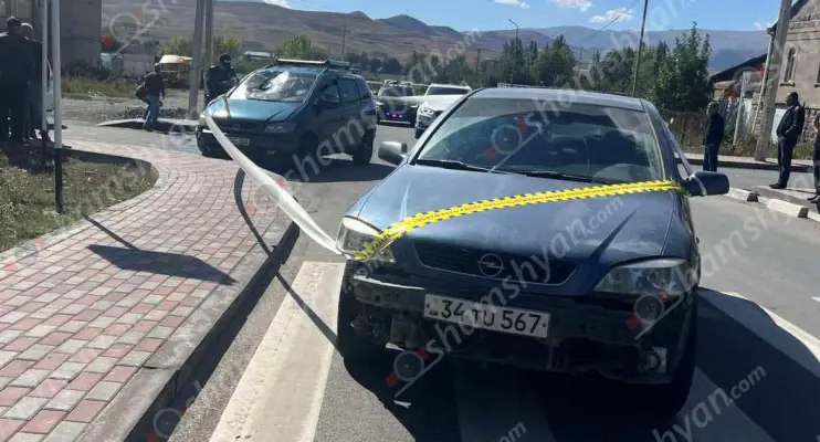 Ավտովթար՝ Սիսիանում․ վիրավոր ուղևորը սանավիացիայի ուղղաթիռով տեղափոխվել է Երևան - 24News