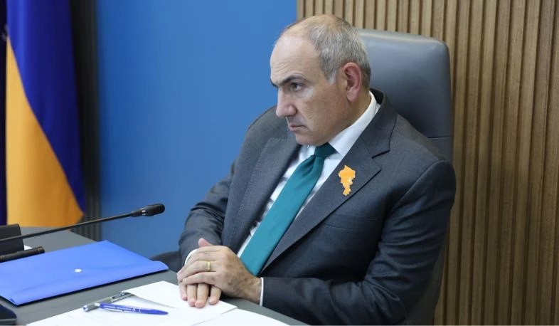 Փաշինյանը ՔՊ-ականների հետ նոր Սահմանադրության նախագծին առնչվող հարցերն է քննարկել