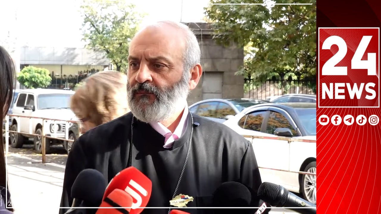 Հավանաբար հանձնելու ուրիշ թեմաներ կան, դրա համար էլ արտահերթ ընտրության թեմայով շեղում է ժողովրդին