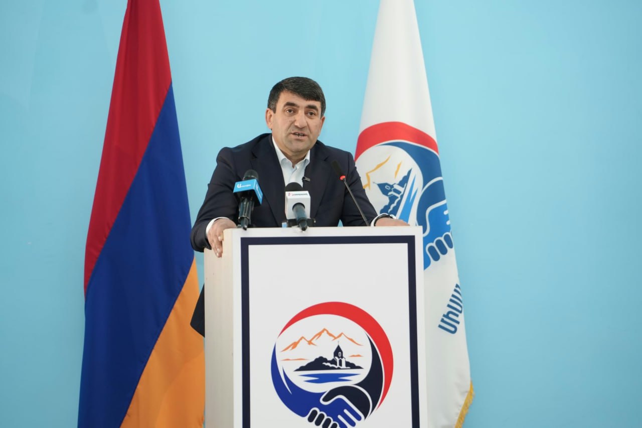Սևանի քաղաքապետի աթոռին հավակնող Վահրամ Գևորգյանը նախկինում պայքարում էր միավորման դեմ․ «Ժողովուրդ»