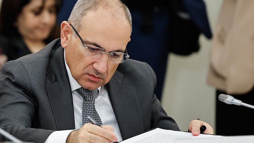 Հող են պատրաստում. «Հրապարակ»