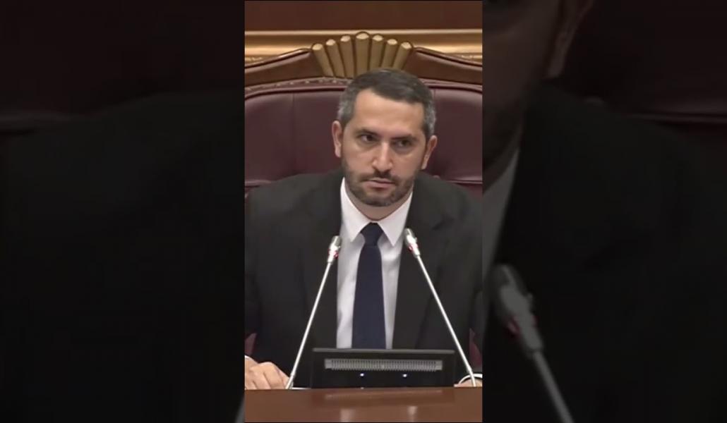 «Ա՛ղբ»․ ԱԺ-ում լարված իրավիճակը չի հանդարտվում․ նիստը կրկին ընդմիջվեց (տեսանյութ)
