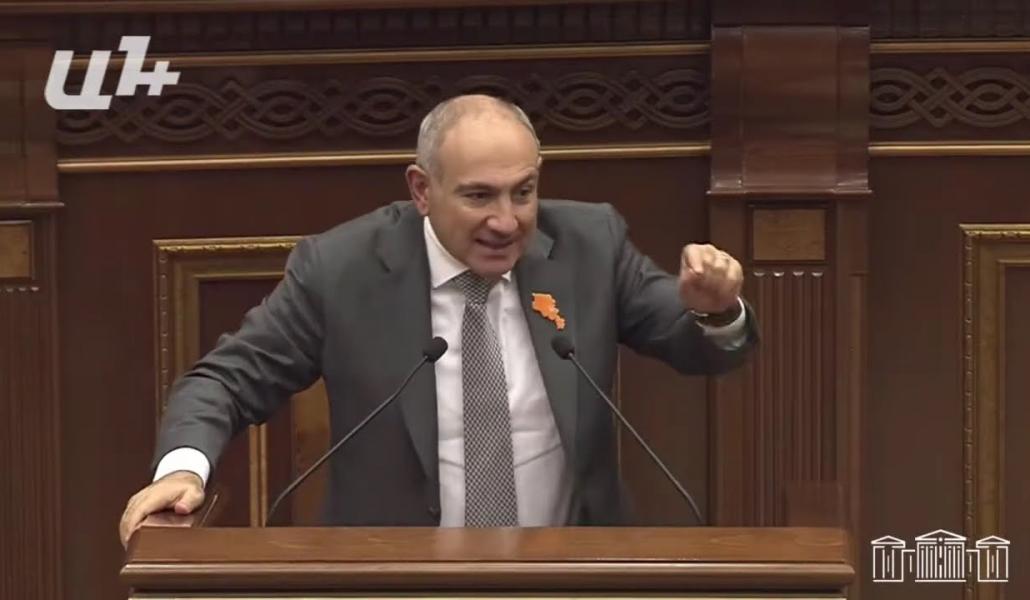 Ուզո՞ւմ եք իմանալ ամբողջ ճշմարտությունը բանակի մասին, նայե՛ք՝ աջ և կիմանաք ամբողջ ճշմարտությունը (տեսանյութ)