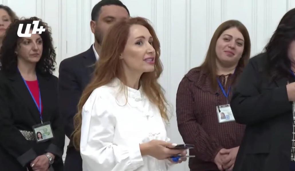 «Շո՛ւռա, իսկ որքա՞ն է ձեզ պետք երջանիկ լինելու համար». լրագրողը հարցը Փաշինյանին (տեսանյութ)