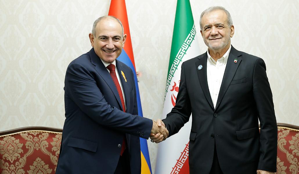 Nikol Pashinyan and Masoud Pezeshkian met
