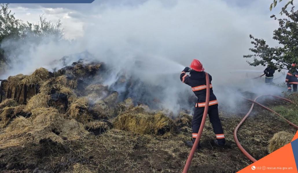 Հրշեջ-փրկարարները կանխել են հրդեհի տարածումը դեպի հարակից տուն