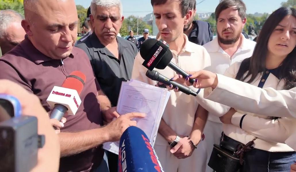 Չի կարա ինչ-որ մի անհատ կամ կուսակցություն որոշի, որ մեր սեփականությունը պետք ա քանդեն․ կրպակատերեր (տեսանյութ)