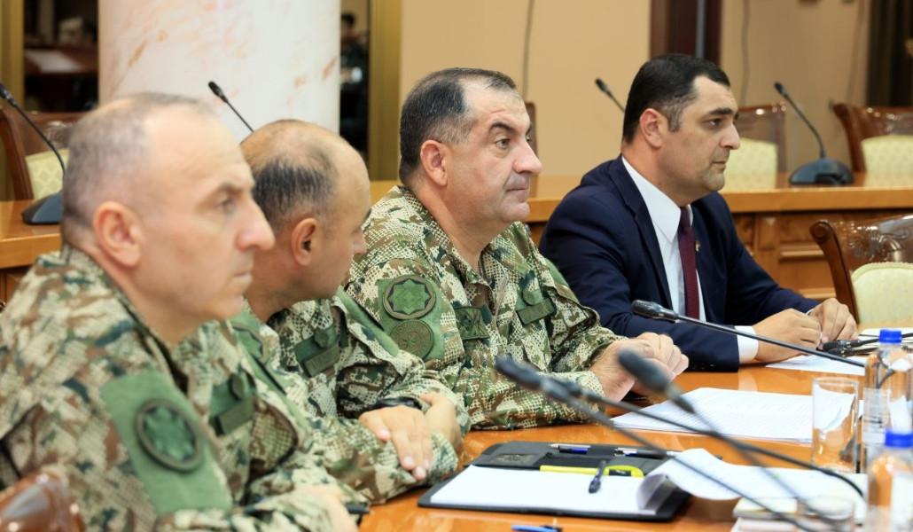 ԶՈՒ ԳՇ պետն ընդունել է Հնդկաստանի պաշտպանական կառավարման քոլեջի պետի գլխավորած պատվիրակությանը