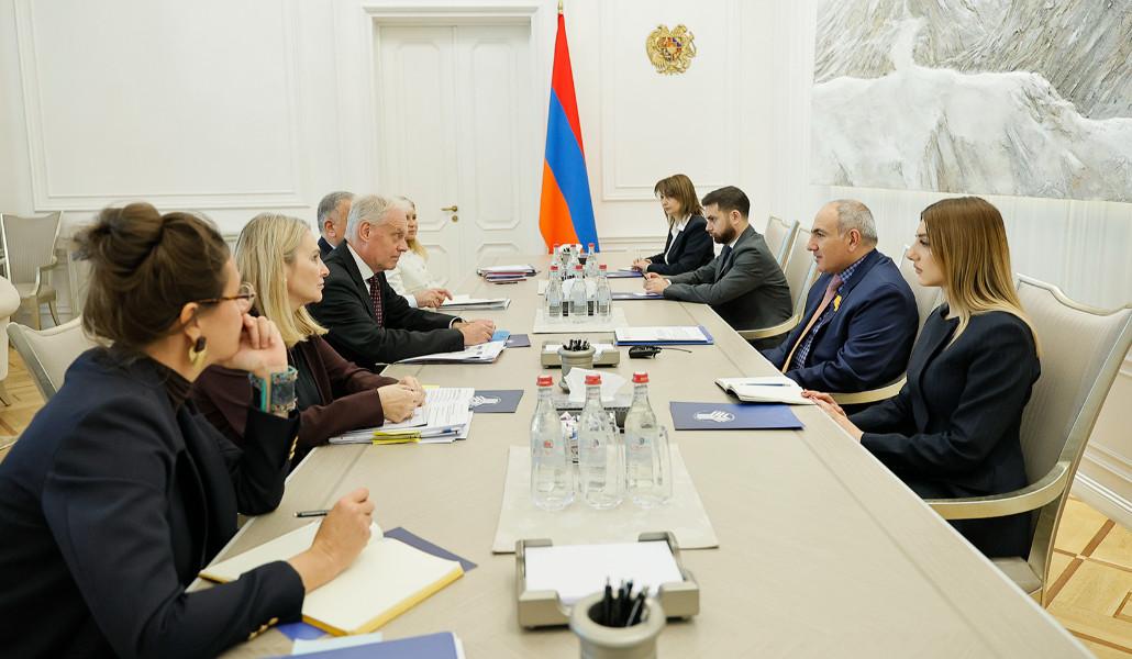 Վարչապետն ընդունել է Եվրոպական հանձնաժողովի ընդլայնման և արևելյան հարևանության հարցերով գլխավոր տնօրինության ղեկավար Գերտ Յան Կուպմանին