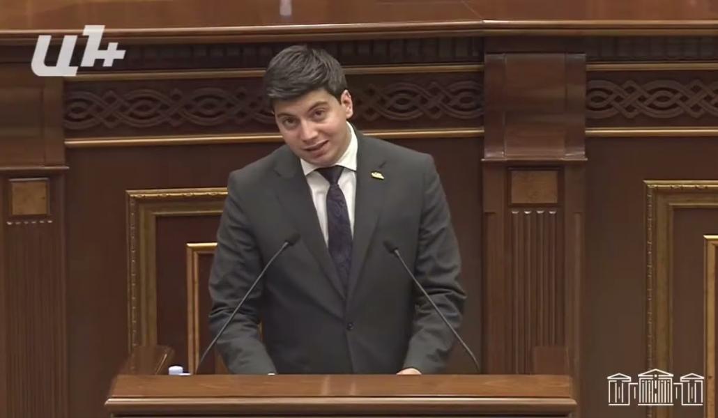 Դիվանագիտական հարաբերությունները տոտալ բացակայում են,ինչ խողովակներով է ՀՀ-ն բանակցում Ադրբեջանի հետ (տեսանյութ)