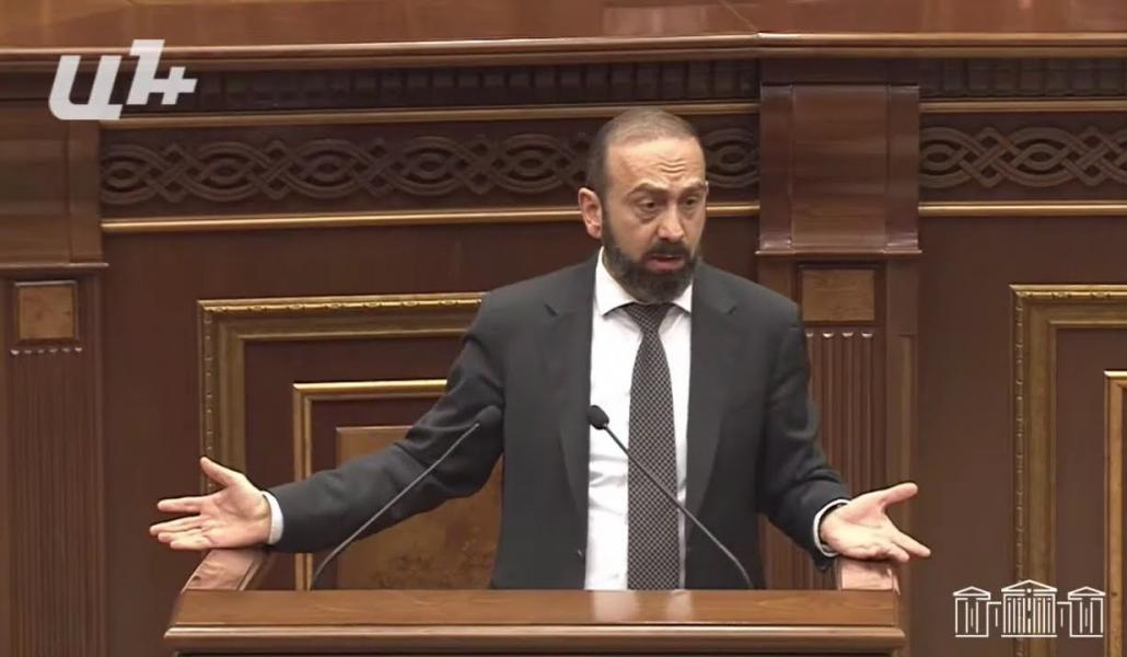 Դիմե՛լ ենք, չի ստացվում, ուզում ես 24 ժամ խոսա, ո՞ւմ ա դա հետաքրքրում․ Միրզոյանը՝ հայ գերիների մասին (տեսանյութ)