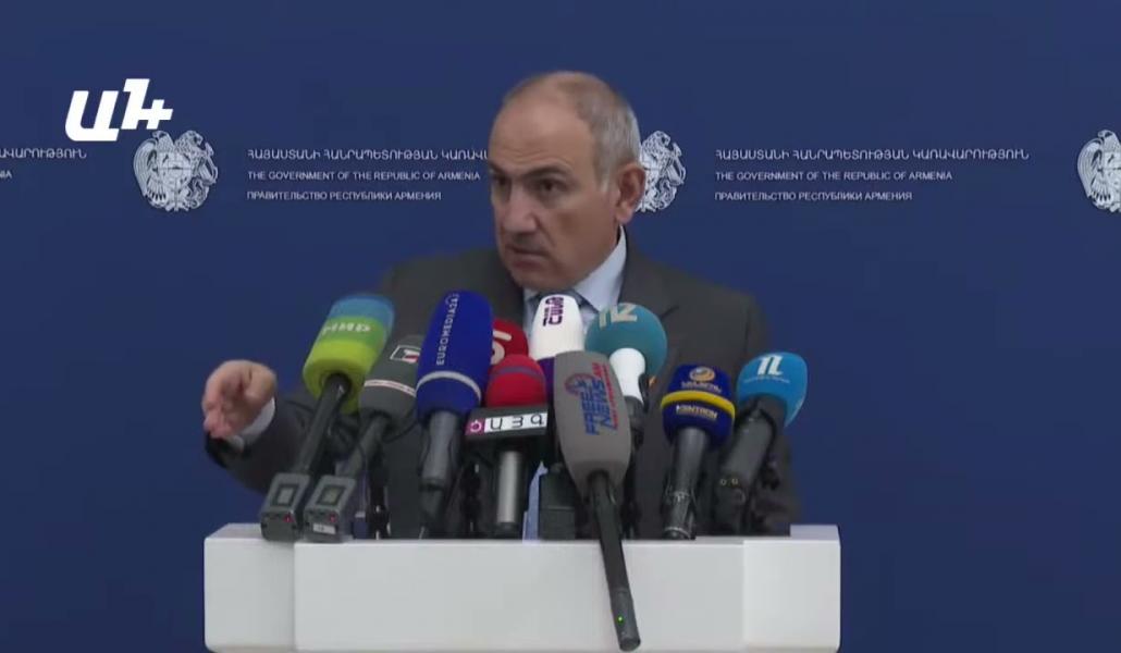Դե հմի, թող ուտեն, ով ձեռքը երկարացնի,որ խփի՝ կջարդենք,դուրսպրծուկը դուրս էր տալիս, չտվին գնահատական (տեսանյութ)