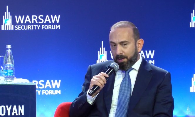 I am not sure that the EU has a decision to accept Armenia as a full member tomorrow, even if Armenia says "yes." Ararat Mirzoyan in Warsaw