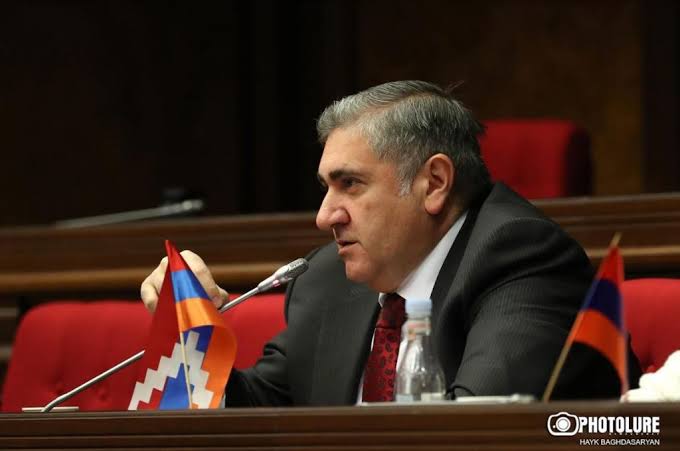 Գազը կոնֆետի տուփ չէ, որ դնես գրպանդ, Փարիզից կամ Բաքվից բերես Երևան․ Արթուր Խաչատրյան