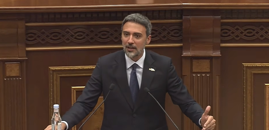 Ի՞նչ է ստացել Հայաստանը խաղաղության գործընթացում․ Վարդևանյանի հարցադրումները՝ ԱԺ ամբիոնից