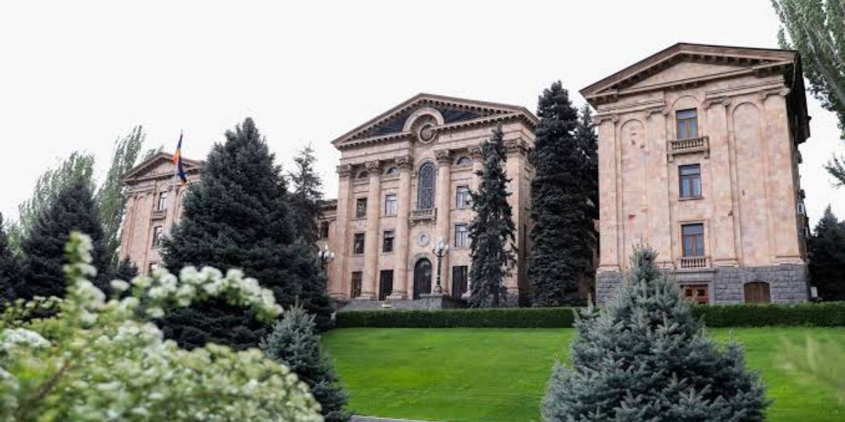 ԱԺ-ն ընդունեց ընտանեկան բռնության դեմ պայքարի օրենսդրական փոփոխությունների փաթեթը