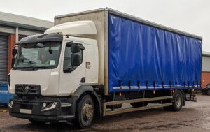 У лютому українці придбали 880 вантажівок: які марки найчастіше обирали
