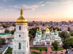 Знаменитый киевский собор «София» теперь доступен на армянском языке