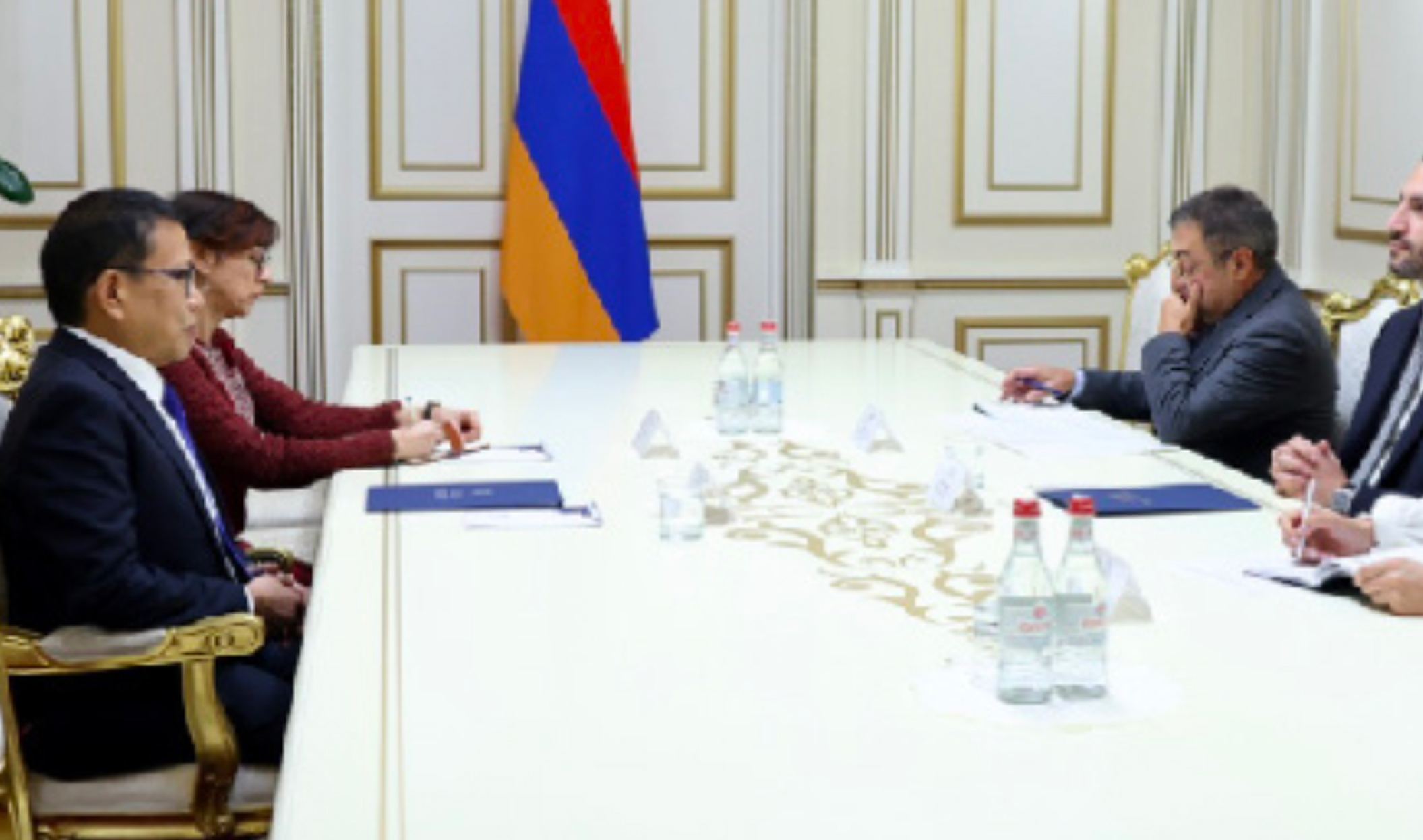 ՀՀ ԱԺ նախագահն ու Հնդկաստանի դեսպանն անդրադարձել են երկու երկրների միջև հարաբերությունների հետագա զարգացմանը
