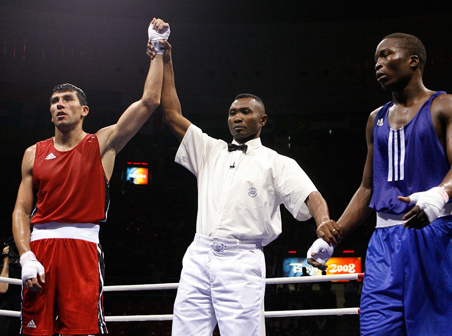 Today is the birthday of Armenian boxing legend Andranik Hakobyan.