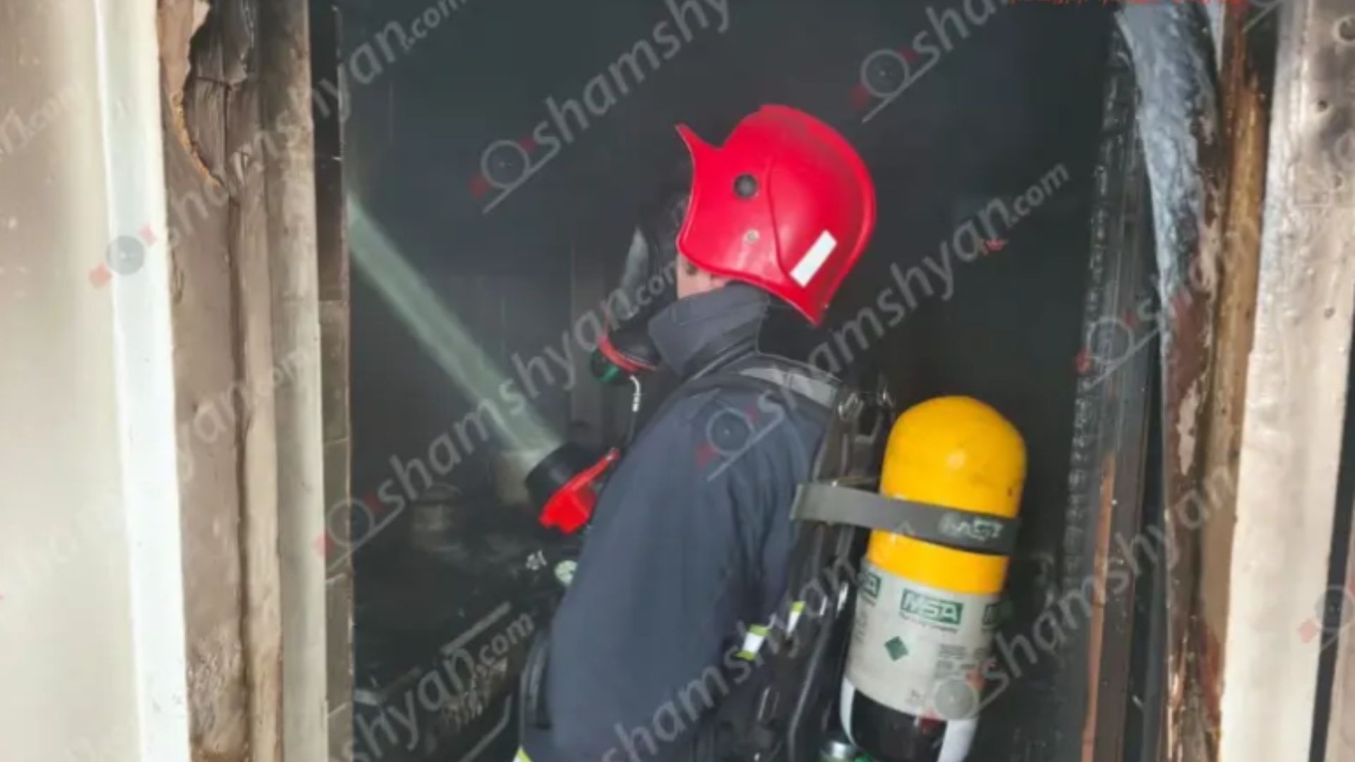 Հրդեհ՝ Վանաձորի բնակարաններից մեկում․ 60-ամյա կինը ծխահարվել է
