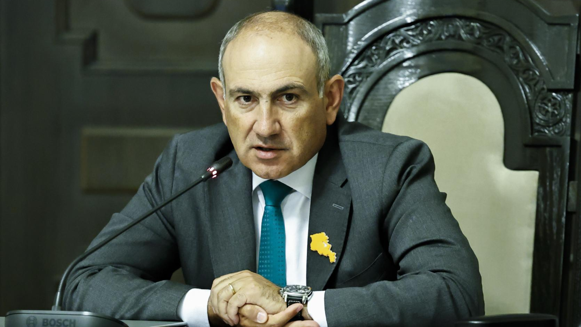 Ապօրինի ճնշումների հեղինակ ցանկացած պաշտոնյա հրապարակային կպատժվի. Փաշինյան