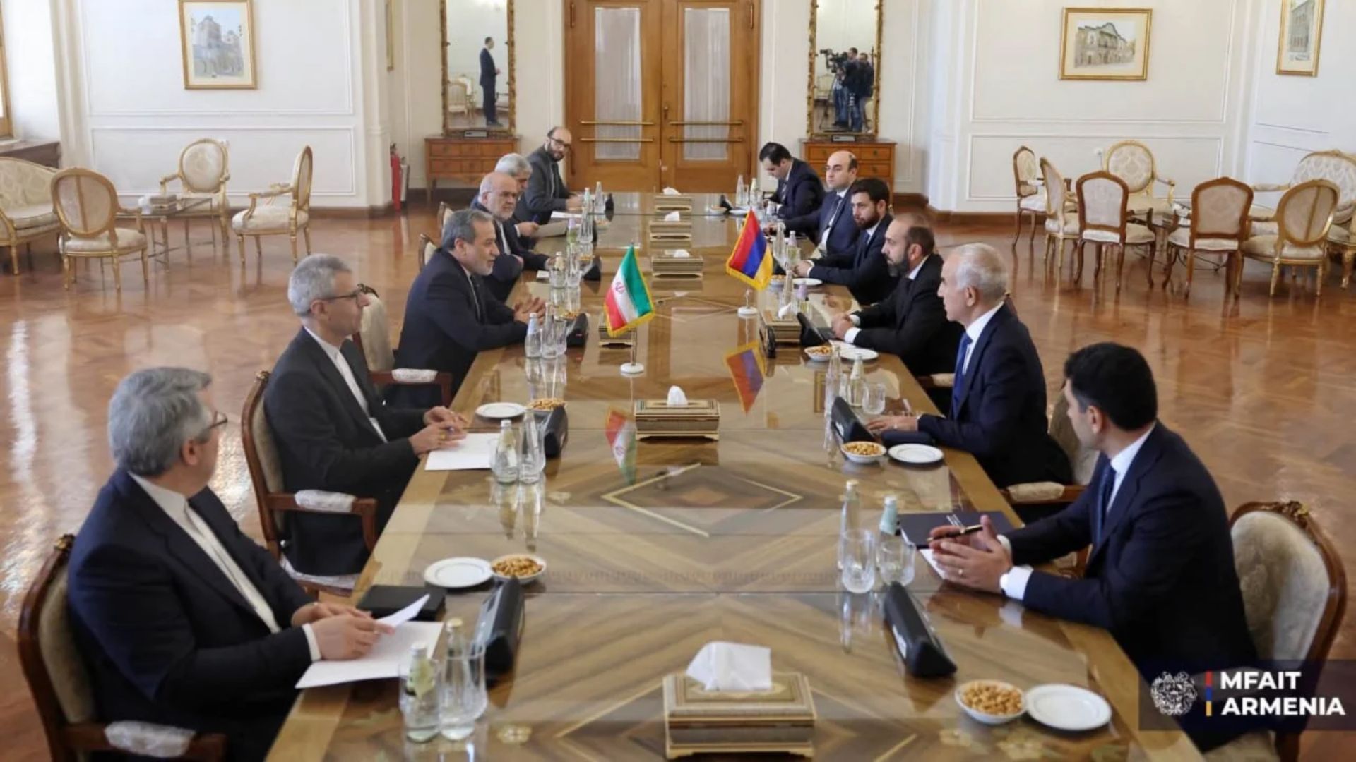 Միրզոյանն ու Արաղչին Թեհրանում քննարկել են ԹՐԻՓՓ-ի հետ կապված հարցեր