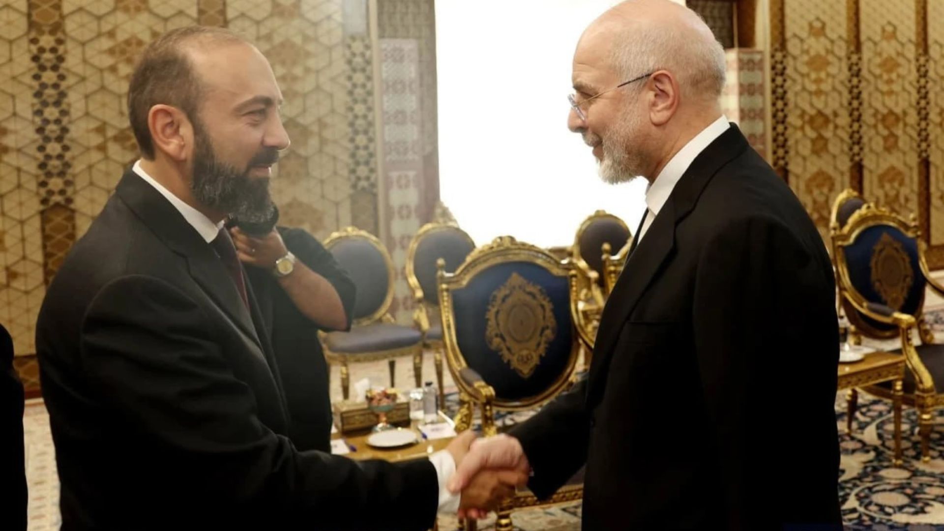 Միրզոյանն ու Իրանի խորհրդարանի խոսնակը քննարկել են TRIPP-ի և տրանսպորտային կապերի զարգացման հեռանկարները