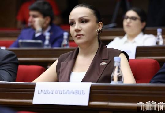 Who is Liana Manukyan, the chairwoman of the NA committee from "Strong Armenia" and what assets does she have? "Zhoghovurd"