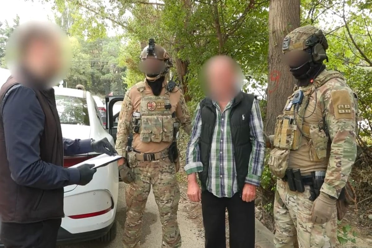Man arrested in Georgia for trying to sell uranium to a foreigner for $700,000