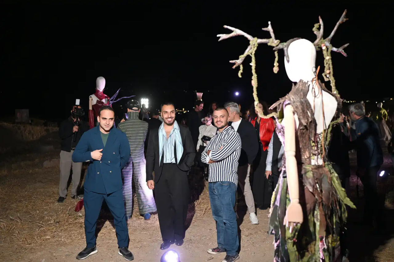 ՖՈՏՈ․«Հին աստվածներ», նորաձևություն ու հայտնի հյուրեր․ ինչպես է մեկնարկել Fashion Week-ը Էրեբունի թանգարանում