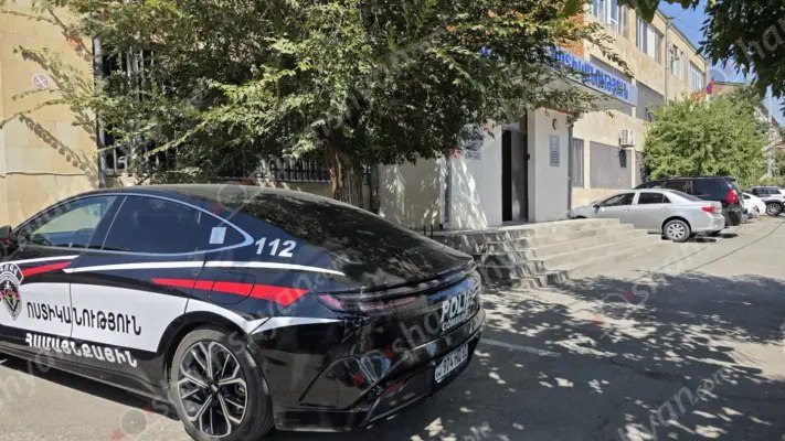 20-ամյա աղջկա տնից հшփշտակել են 16 հազար ԱՄՆ դոլար, ոսկյա զարդեր և բջջային հեռախոս