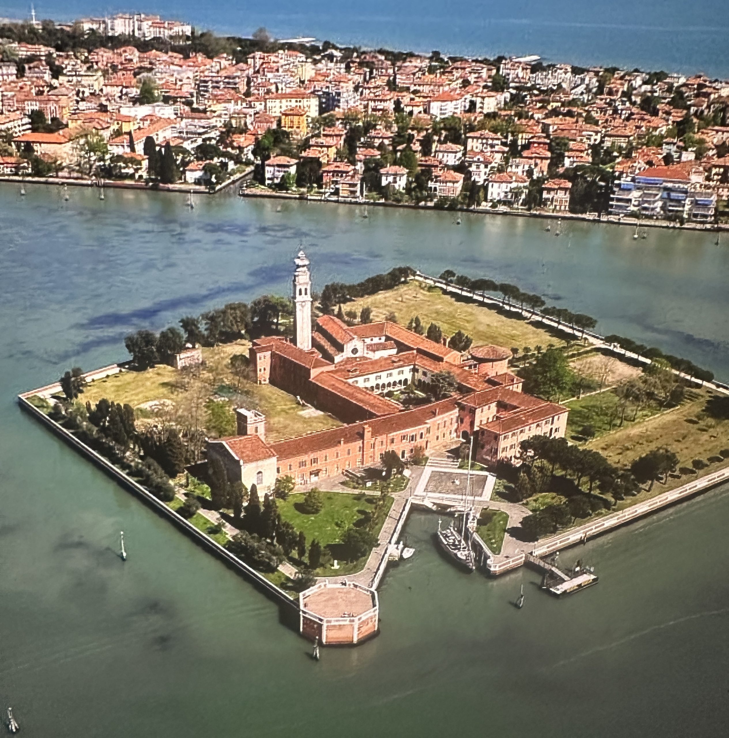 L’ÎLE DE LA MÉMOIRE
