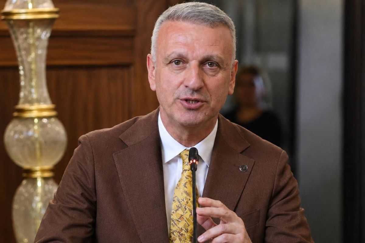 Erdoğan reportedly sacks adviser who criticised Azerbaijan hijab ban