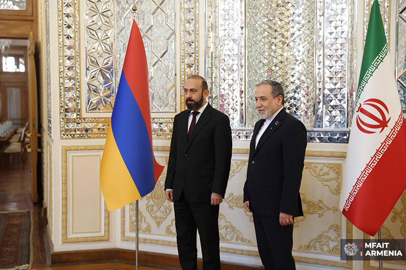 Armenian and Iranian Foreign Ministers Discuss Cooperation in Energy, Transport, and Infrastructure