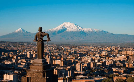 Նոյեմբերի 1-ից փոխվում են Հայաստանում կացության կարգավիճակ ստանալու կանոնները
